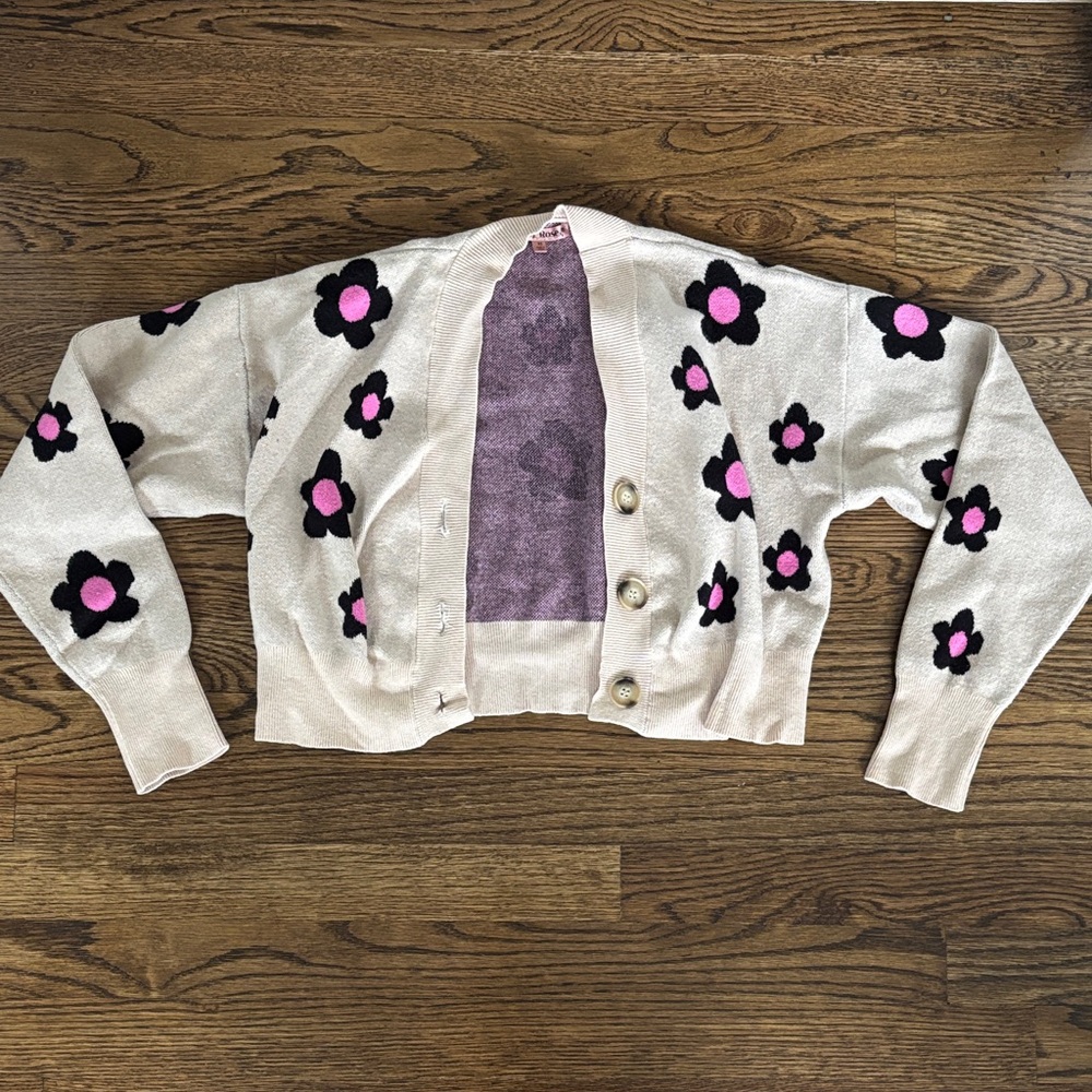 Floral Cropped Cardigan Sweater